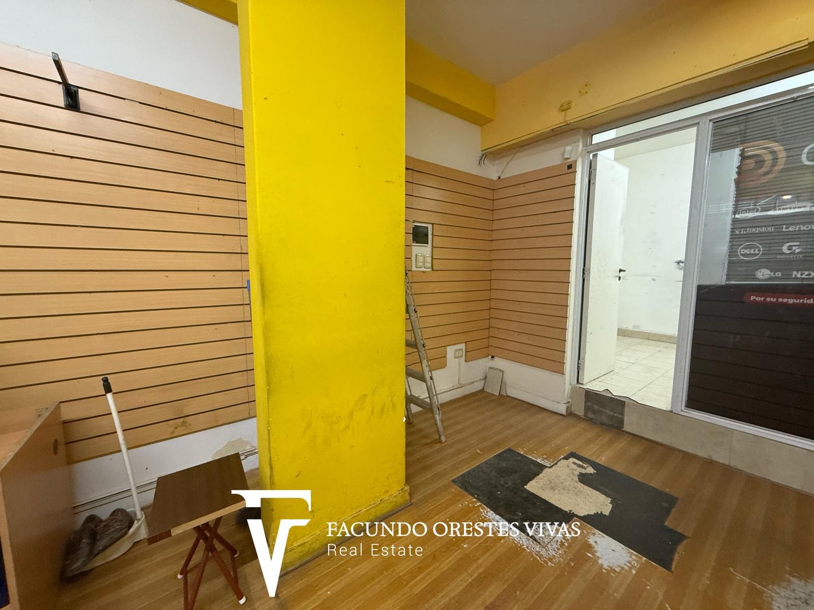 VENTA – LOCAL -REJAS – BALVANERA