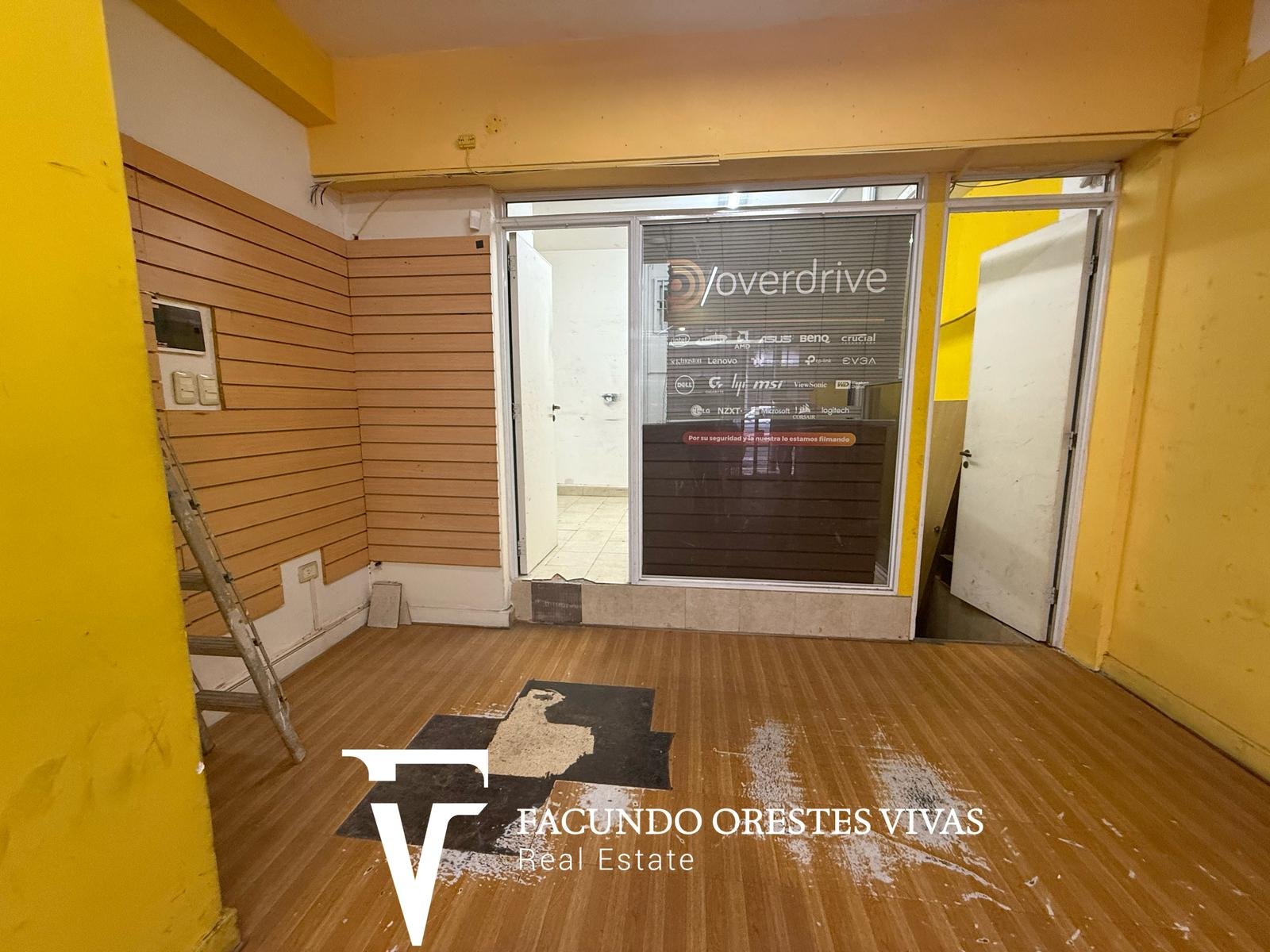VENTA – LOCAL -REJAS – BALVANERA
