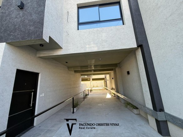 VENTA -DEPARTAMENTO – DOS AMBIENTES – TOILETTE -BALCÓN- A ESTRENAR – RAMOS MEJÍA