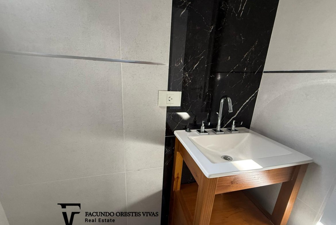 VENTA -DEPARTAMENTO – DOS AMBIENTES – TOILETTE -BALCÓN- A ESTRENAR – RAMOS MEJÍA