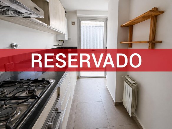 VENTA-DEPARTAMENTO-TRES AMBIENTES-VESTIDOR-BALCON-SUITE-LINIERS