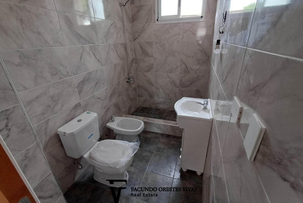 VENTA – DEPARTAMENTO – TRES AMBIENTES – ENTRADA INDEPENDIENTE – TERRAZA – BARRIO NAÓN . MATADEROS