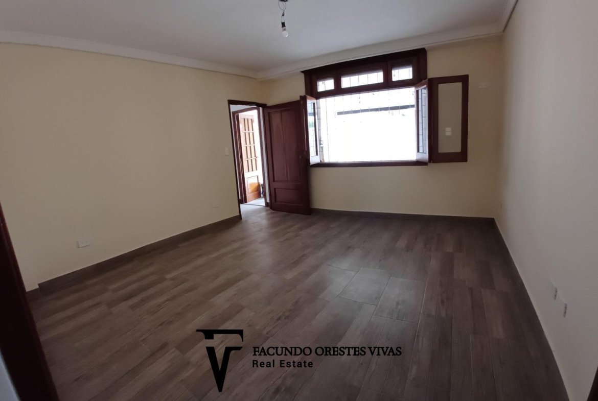 VENTA – DEPARTAMENTO – TRES AMBIENTES – ENTRADA INDEPENDIENTE – TERRAZA – BARRIO NAÓN . MATADEROS