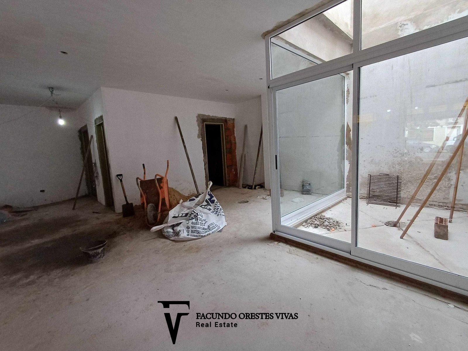 VENTA – LOCAL- VIDRIERA – PATIO – MATADEROS – BARRIO NAÓN