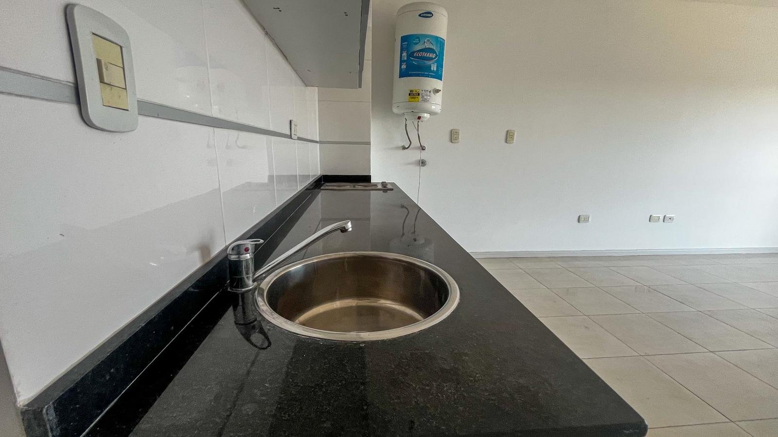 VENTA-DEPARTAMENTOMONOAMBIENTE-BALCON-SUM-JACUZZI-VILLA LURO