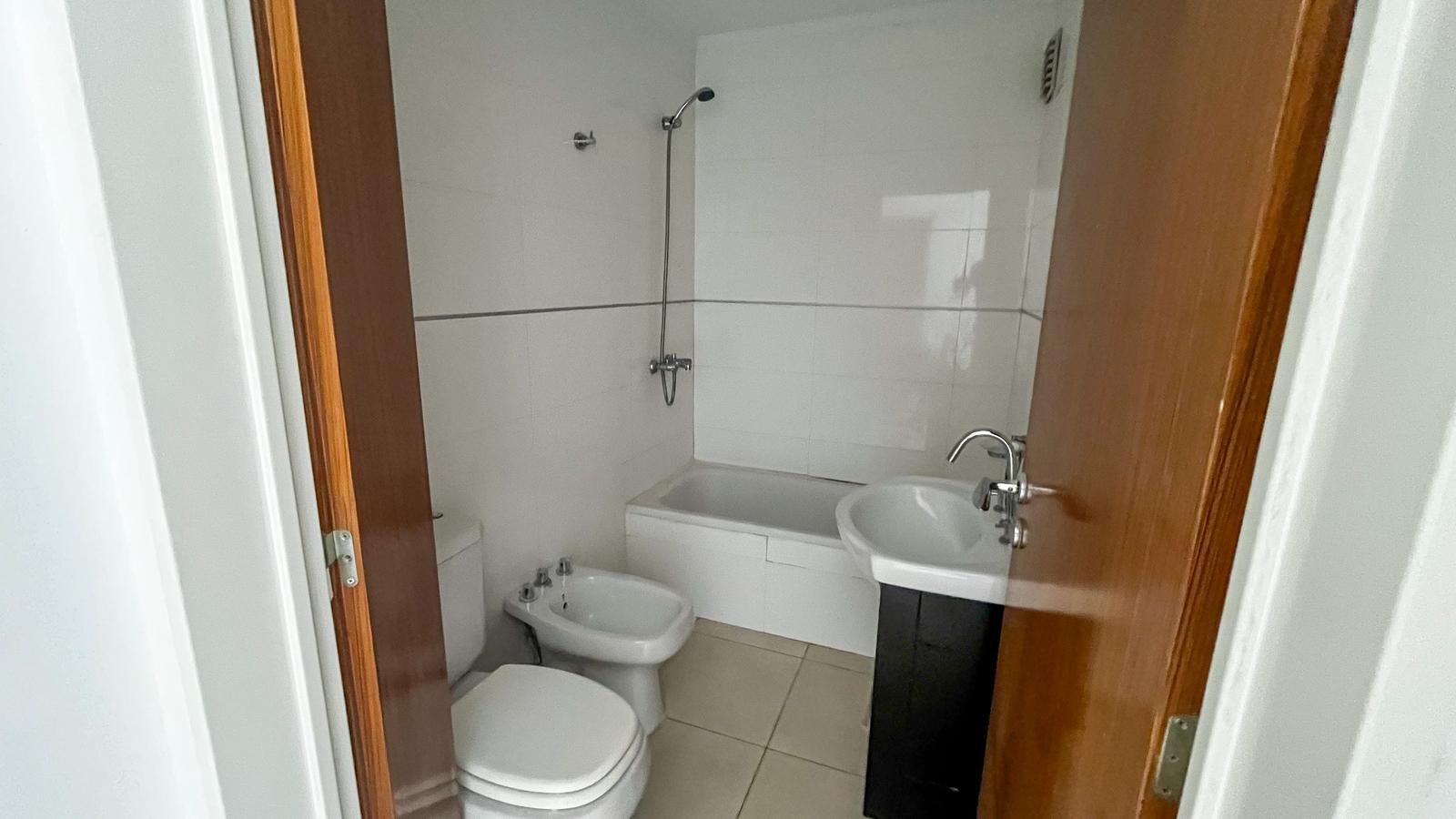 VENTA-DEPARTAMENTOMONOAMBIENTE-BALCON-SUM-JACUZZI-VILLA LURO