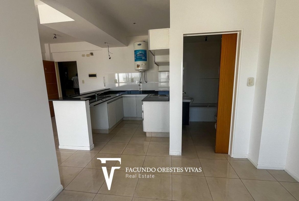 VENTA – MONOAMBIENTE – BALCÓN ATERRAZADO – FRENTE – SUM – VILLA LURO