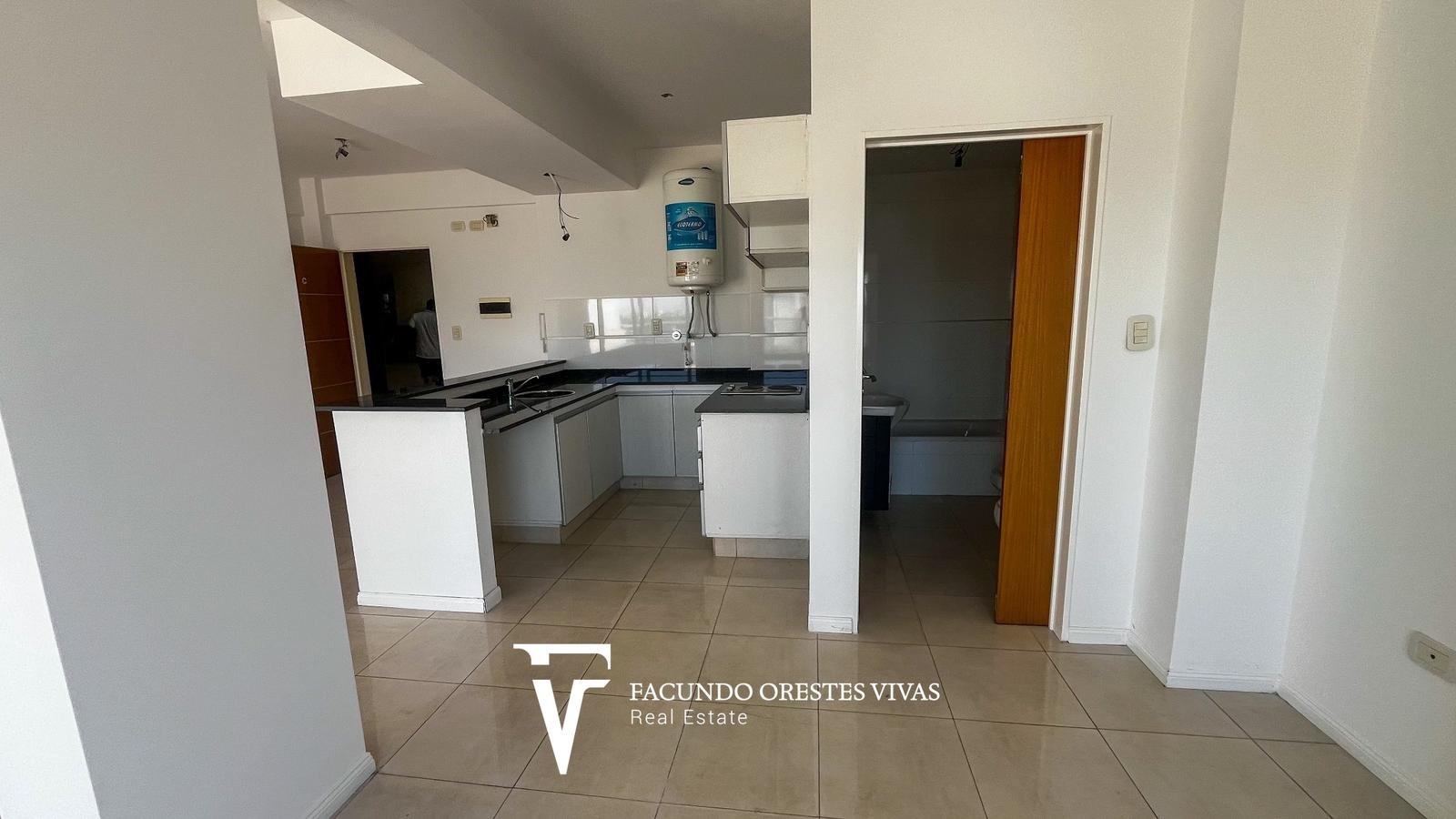 VENTA – MONOAMBIENTE – BALCÓN ATERRAZADO – FRENTE – SUM – VILLA LURO