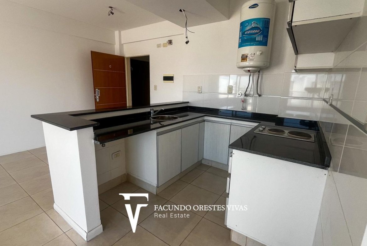 VENTA – MONOAMBIENTE – BALCÓN ATERRAZADO – FRENTE – SUM – VILLA LURO