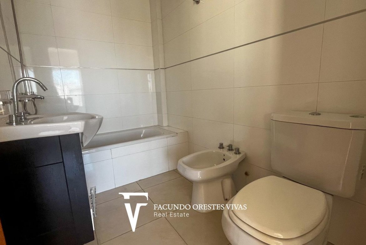 VENTA – MONOAMBIENTE – BALCÓN ATERRAZADO – FRENTE – SUM – VILLA LURO