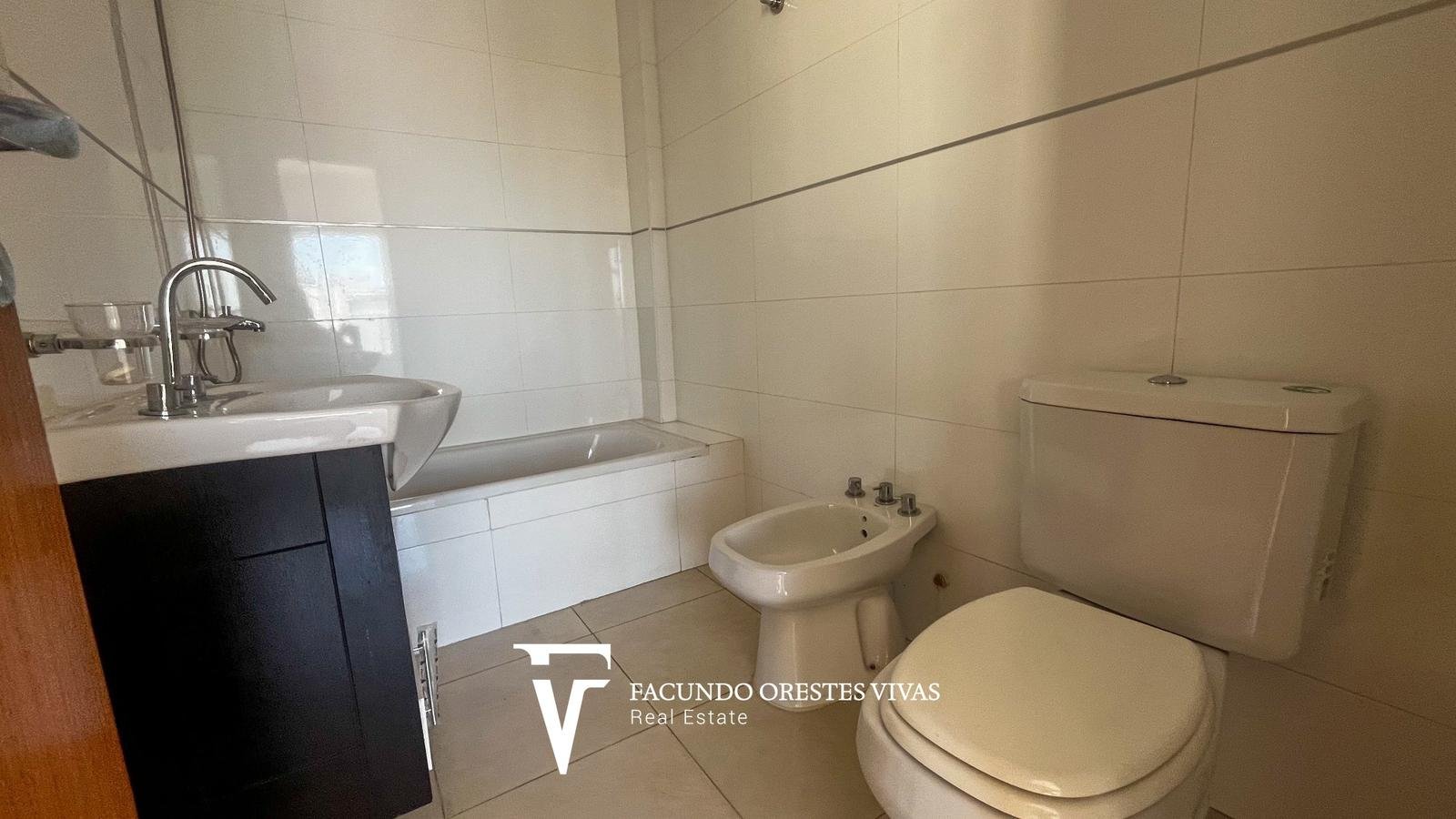VENTA – MONOAMBIENTE – BALCÓN ATERRAZADO – FRENTE – SUM – VILLA LURO