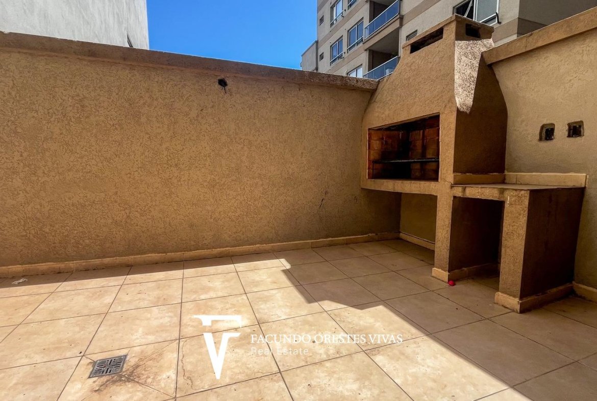 VENTA – MONOAMBIENTE – PATIO – PARILLA – SUM – VILLA LURO