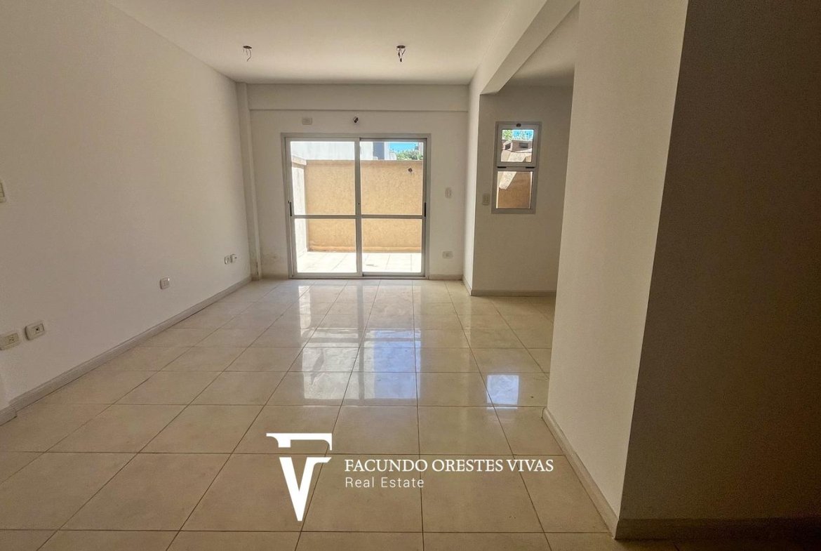 VENTA – MONOAMBIENTE – PATIO – PARILLA – SUM – VILLA LURO