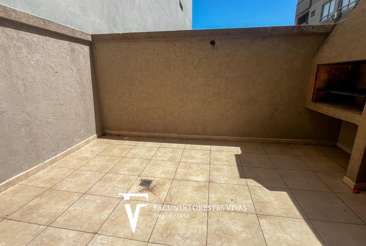 VENTA – MONOAMBIENTE – PATIO – PARILLA – SUM – VILLA LURO