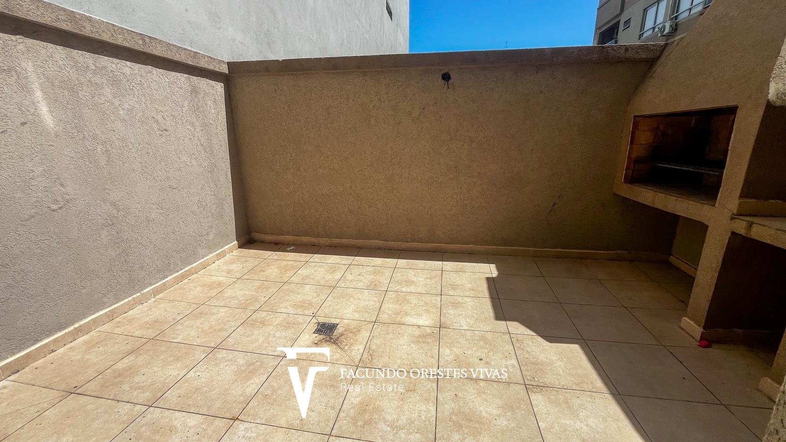 VENTA – MONOAMBIENTE – PATIO – PARILLA – SUM – VILLA LURO