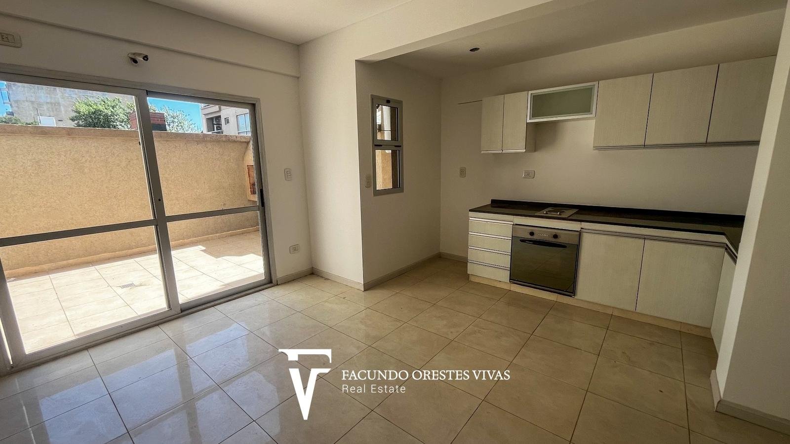 VENTA – MONOAMBIENTE – PATIO – PARILLA – SUM – VILLA LURO