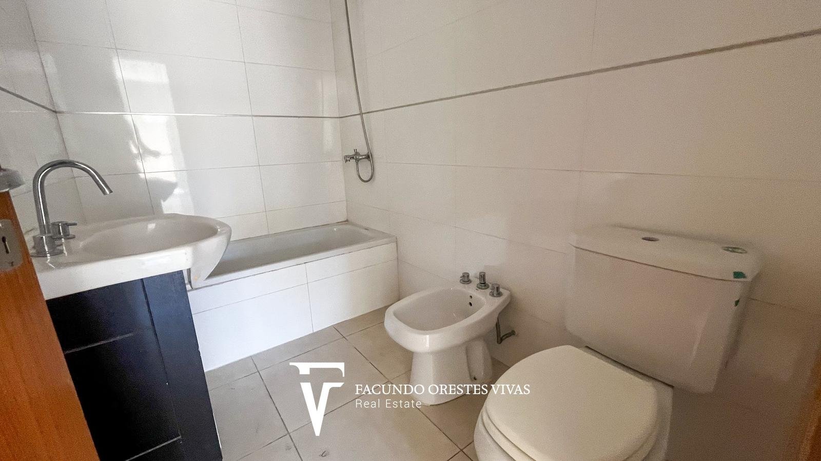 VENTA – MONOAMBIENTE – PATIO – PARILLA – SUM – VILLA LURO