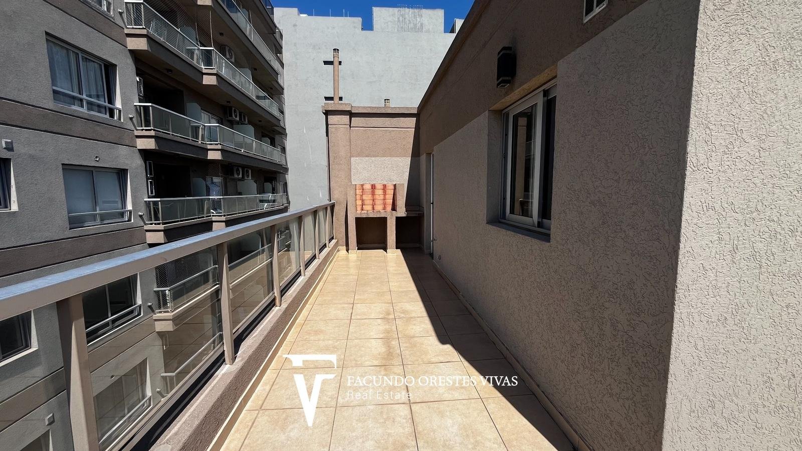 VENTGA-DEPARTAMENTO-DOS AMBIENTES-BALCON ATERRAZADO-PARRILLA-SUM-VILLA LURO