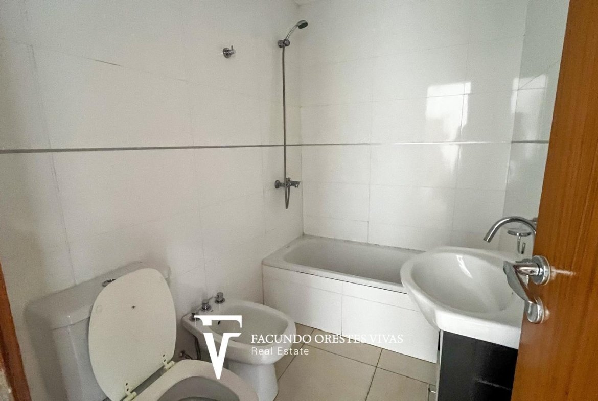 VENTA-DEPARTAMENTO-DOS AMBIENTES-BALCON ATERRAZADO-SUM-JACUZZI-VILLA LURO
