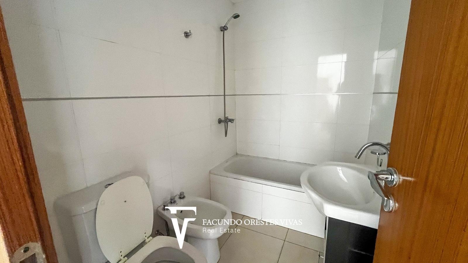 VENTA-DEPARTAMENTO-DOS AMBIENTES-BALCON ATERRAZADO-SUM-JACUZZI-VILLA LURO