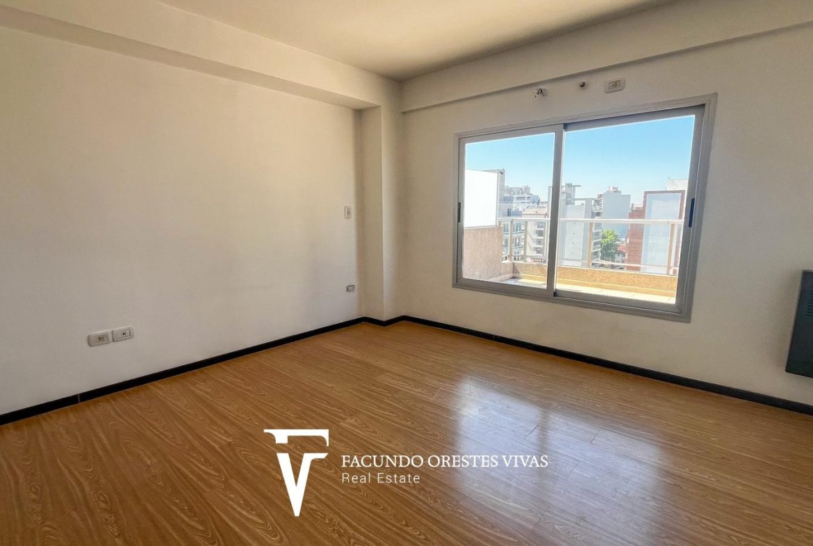 VENTA-DEPARTAMENTO-DOS AMBIENTES-BALCON ATERRAZADO-SUM-JACUZZI-VILLA LURO