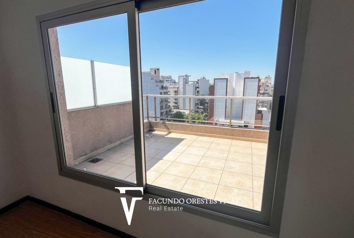 VENTA-DEPARTAMENTO-DOS AMBIENTES-BALCON ATERRAZADO-SUM-JACUZZI-VILLA LURO