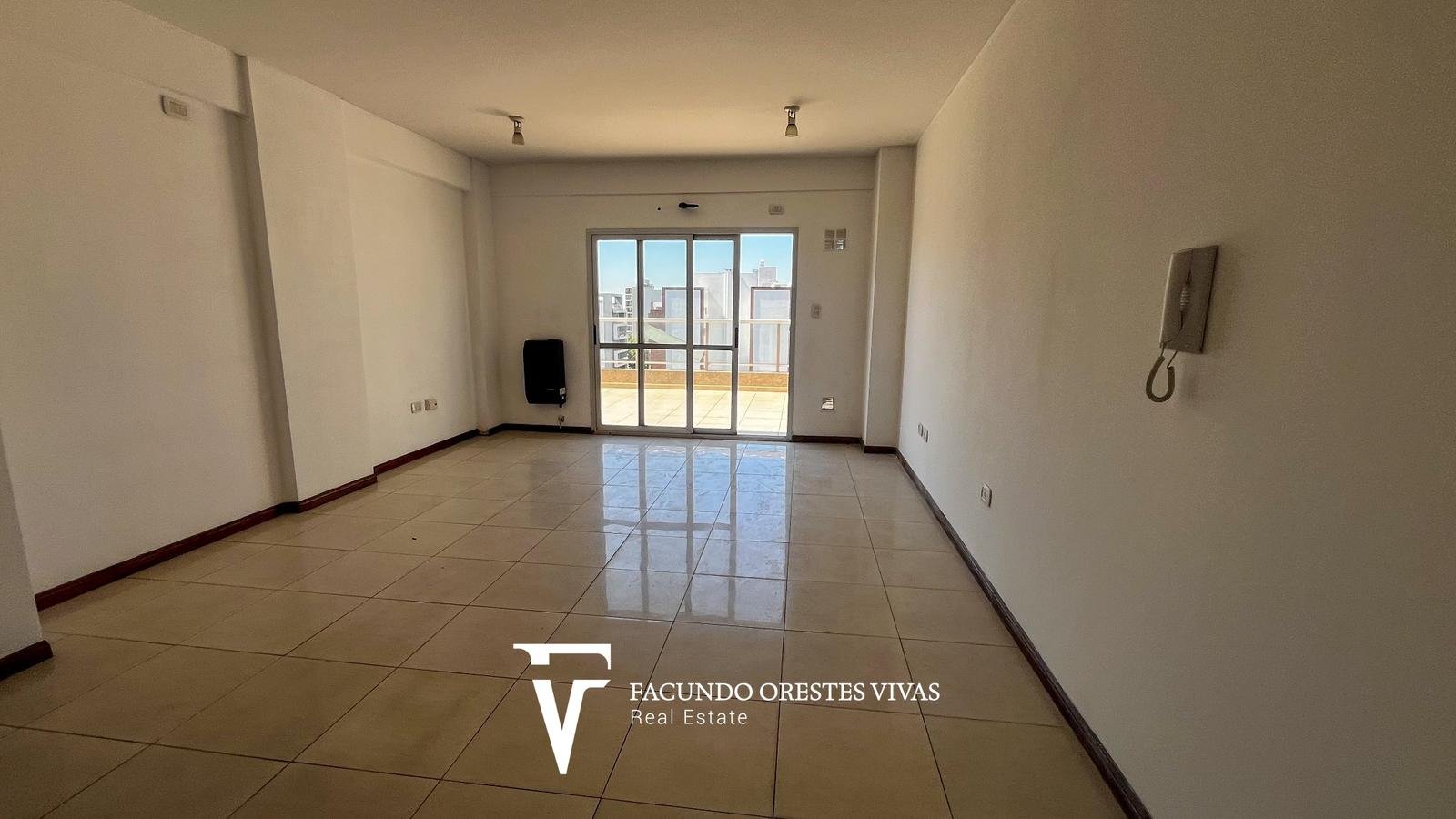 VENTA-DEPARTAMENTO-DOS AMBIENTES-BALCON ATERRAZADO-SUM-JACUZZI-VILLA LURO