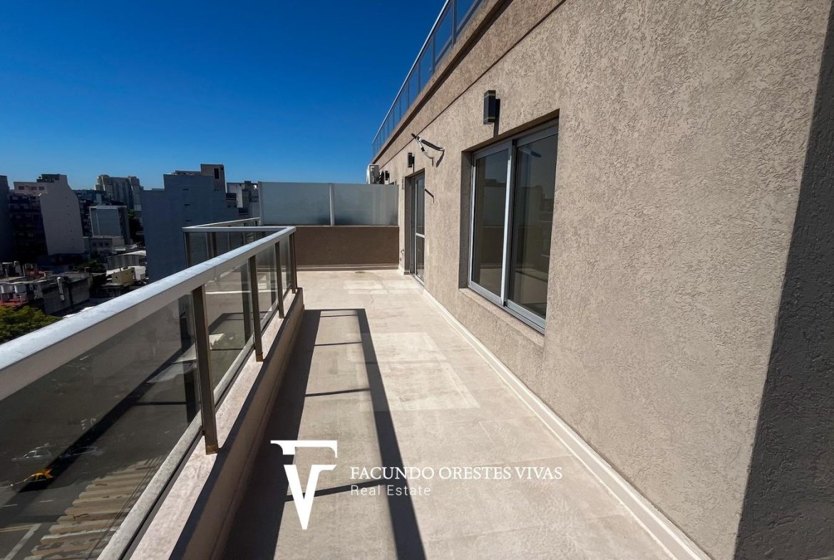 VENTA-DEPARTAMENTO-DOS AMBIENTES-BALCON ATERRAZADO-SUM-JACUZZI-VILLA LURO