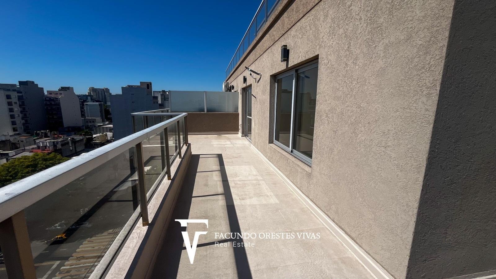 VENTA-DEPARTAMENTO-DOS AMBIENTES-BALCON ATERRAZADO-SUM-JACUZZI-VILLA LURO