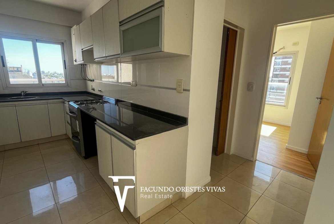 VENTA-DEPARTAMENTO-DOS AMBIENTES-BALCON ATERRAZADO-SUM-JACUZZI-VILLA LURO