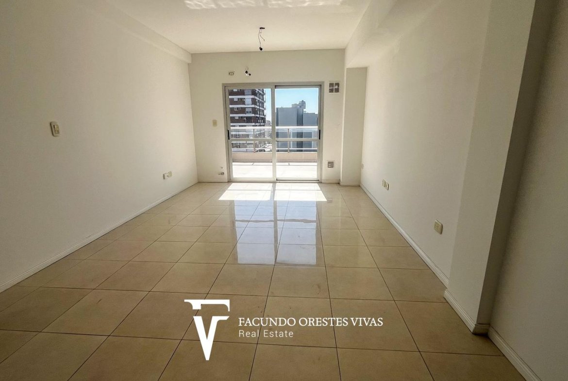 VENTA-DEPARTAMENTO-DOS AMBIENTES-BALCON ATERRAZADO-SUM-JACUZZI-VILLA LURO