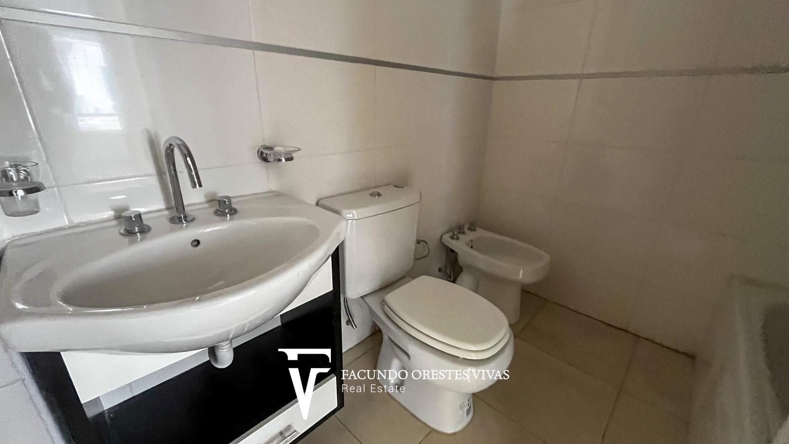 VENTA-DEPARTAMENTO- TRES AMBIENTES- PATIO-PARRILLA-SUM-VILLA LURO