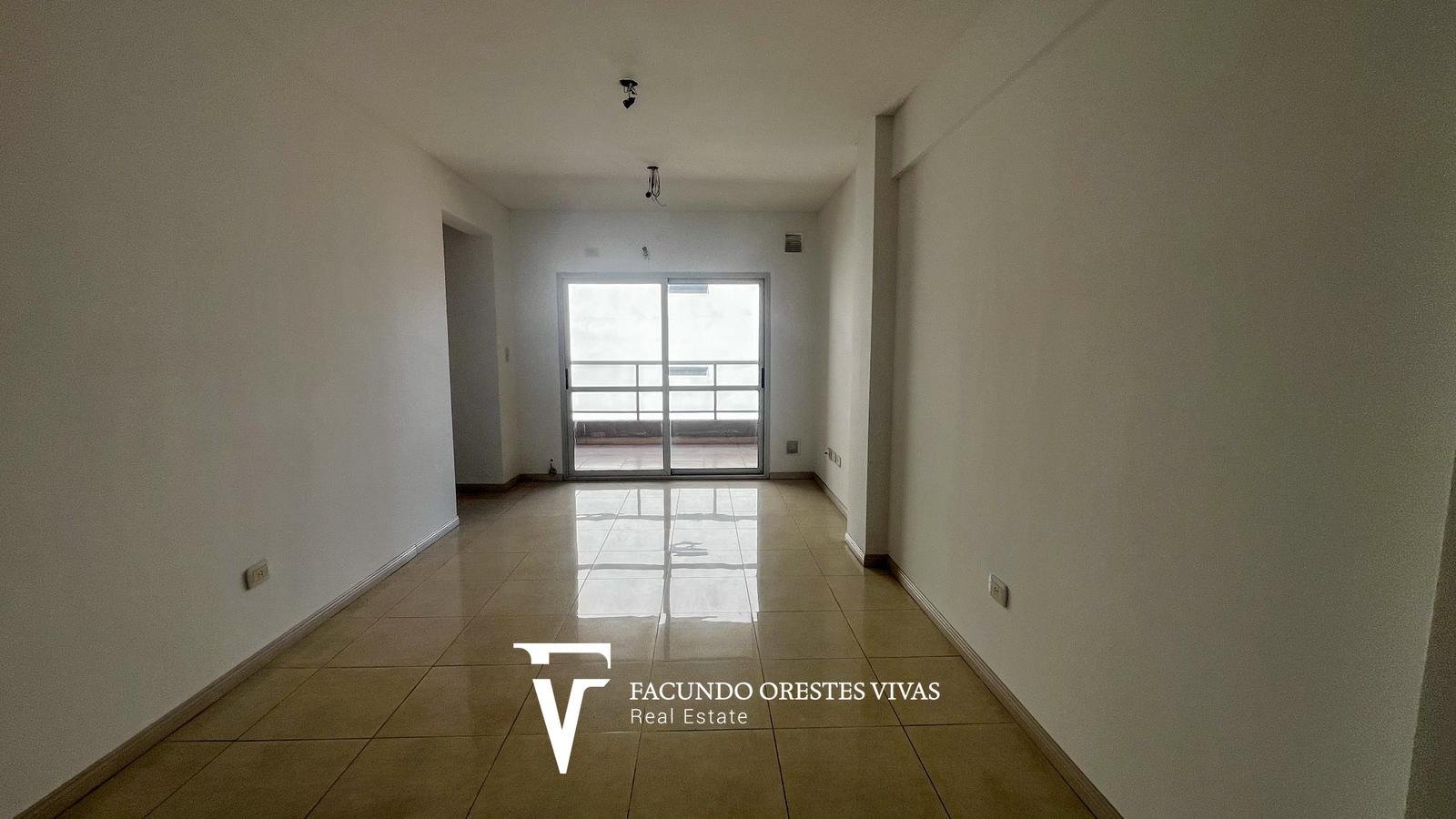 VENTA-DEPARTAMENTO- TRES AMBIENTES- PATIO-PARRILLA-SUM-VILLA LURO