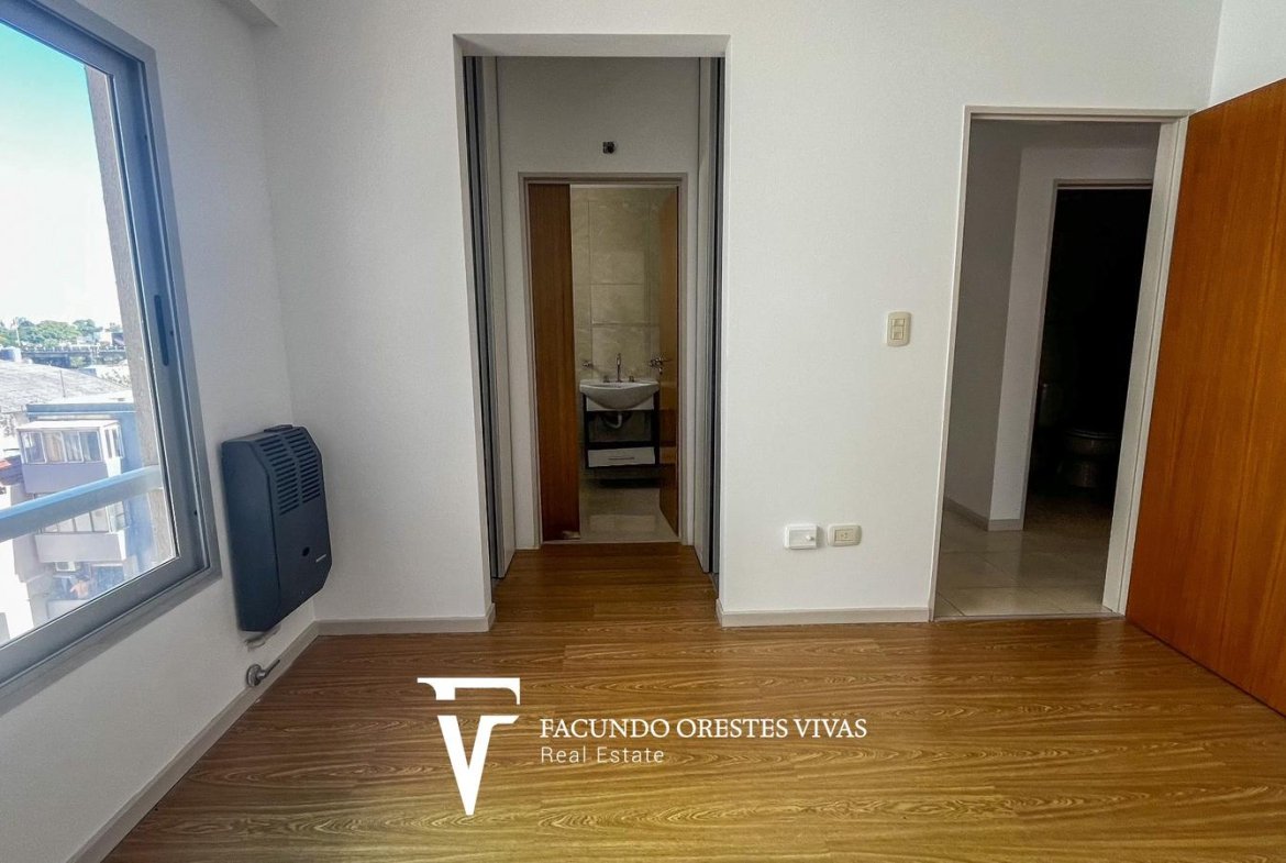 VENTA-DEPARTAMENTO- TRES AMBIENTES- PATIO-PARRILLA-SUM-VILLA LURO