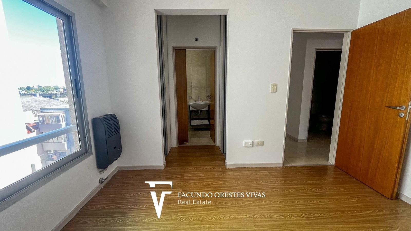 VENTA-DEPARTAMENTO- TRES AMBIENTES- PATIO-PARRILLA-SUM-VILLA LURO