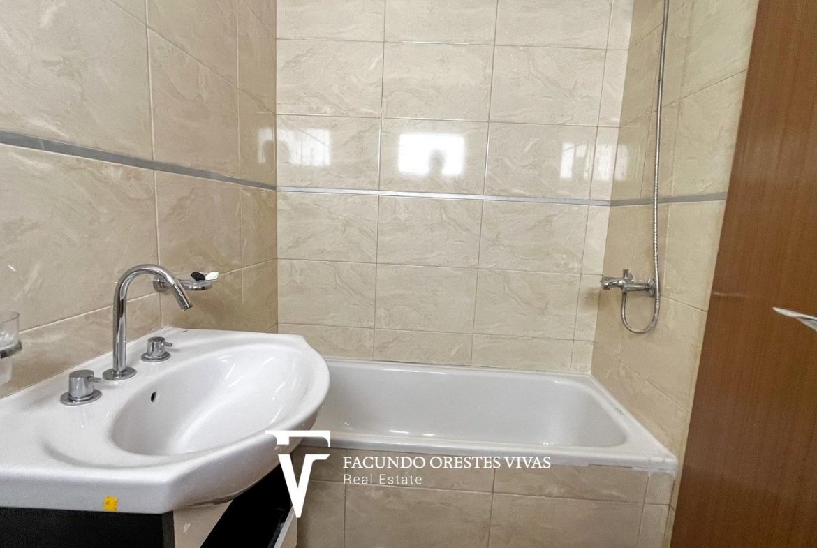 VENTA-DEPARTAMENTO- TRES AMBIENTES- PATIO-PARRILLA-SUM-VILLA LURO