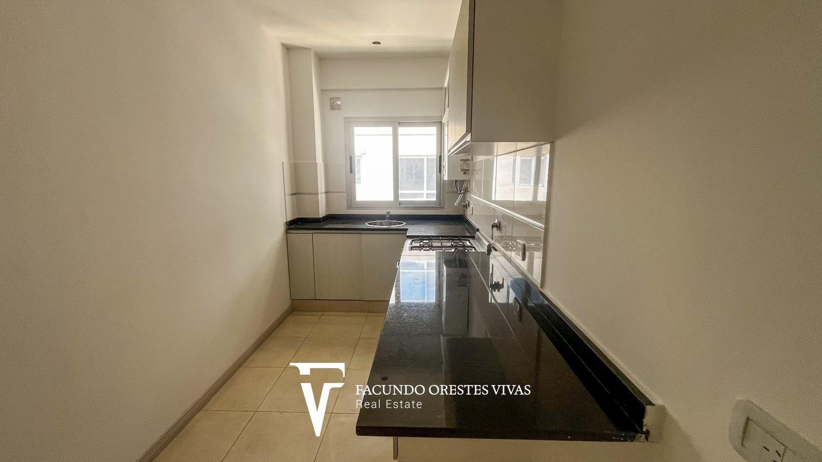 VENTA-DEPARTAMENTO- TRES AMBIENTES- PATIO-PARRILLA-SUM-VILLA LURO