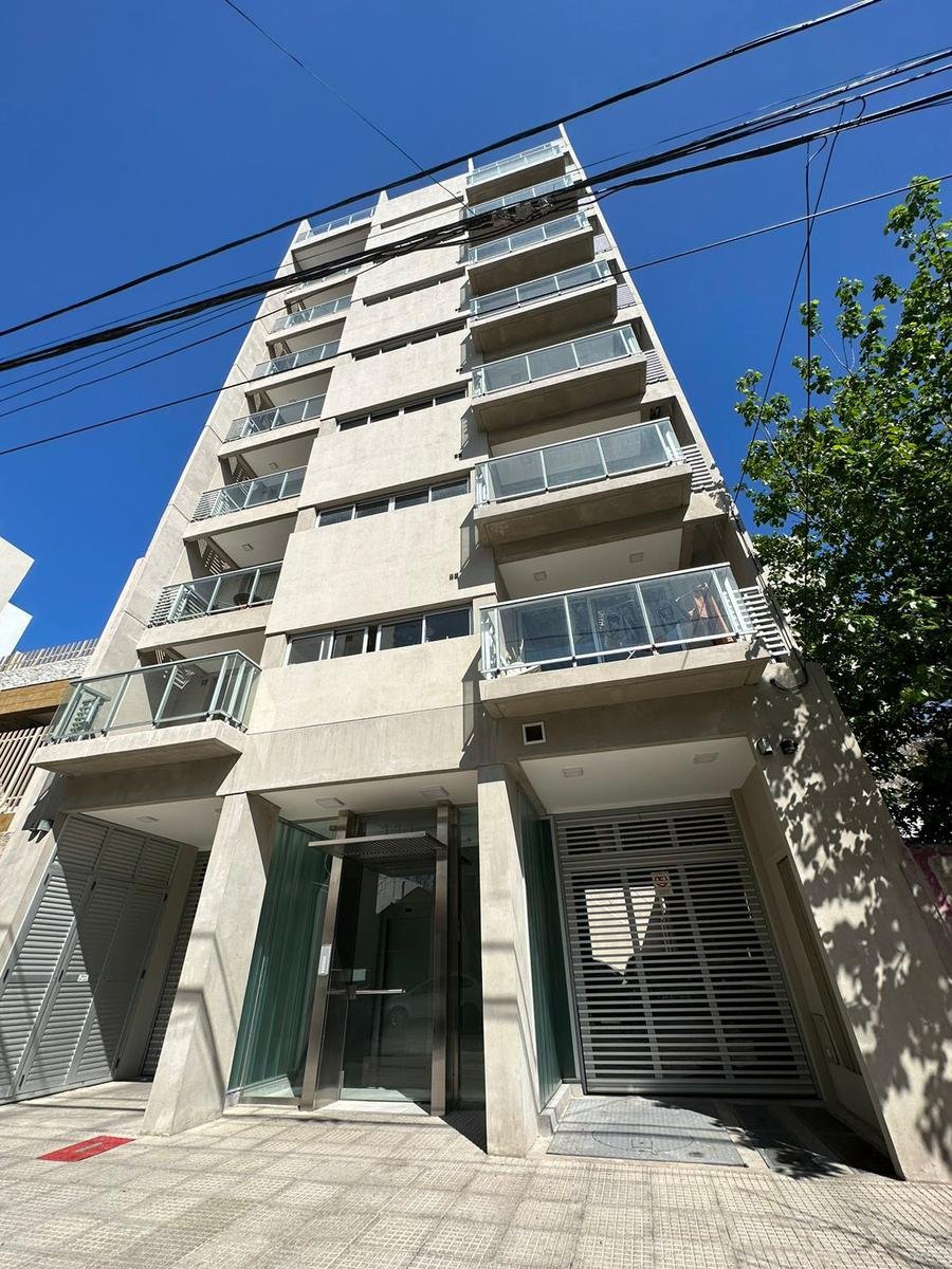 VENTA – LINIERS – DEPARTAMENTO – TRES AMBIENTES – A ESTRENAR – LINIERS
