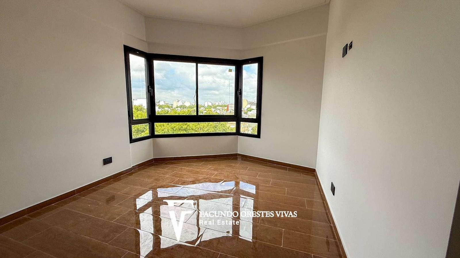 VENTA DEPARTAMENTO 3 AMBIENTES LINIERS PARRILLA
