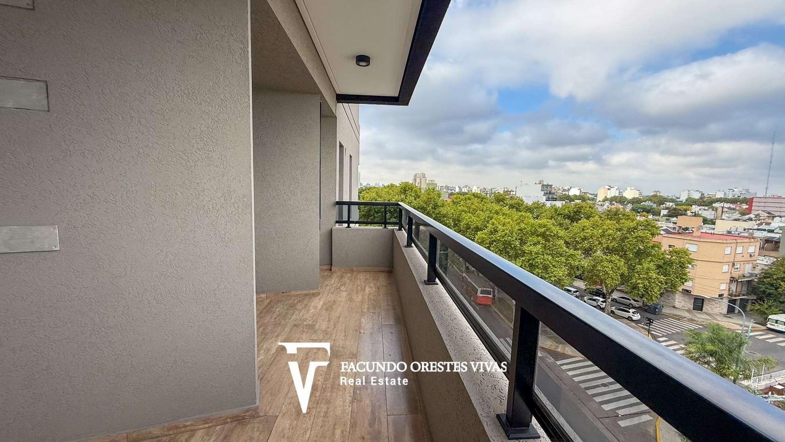 VENTA DEPARTAMENTO 3 AMBIENTES LINIERS PARRILLA