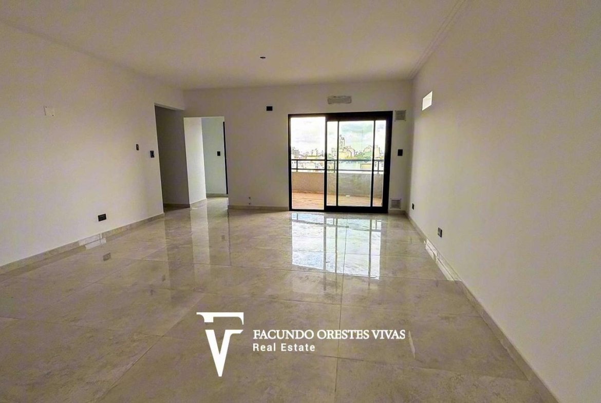 VENTA DEPARTAMENTO 3 AMBIENTES LINIERS PARRILLA