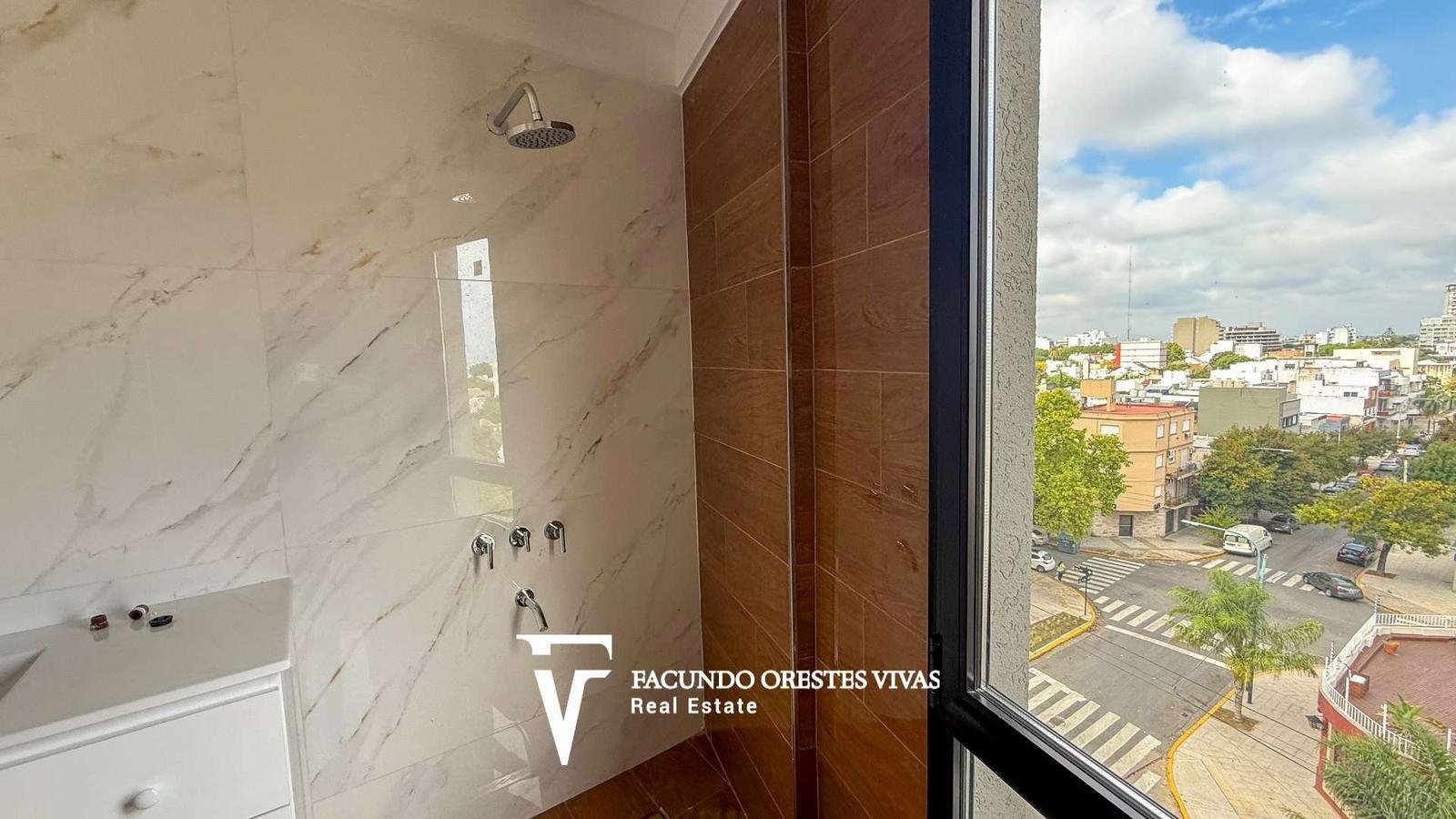 VENTA DEPARTAMENTO 3 AMBIENTES LINIERS PARRILLA