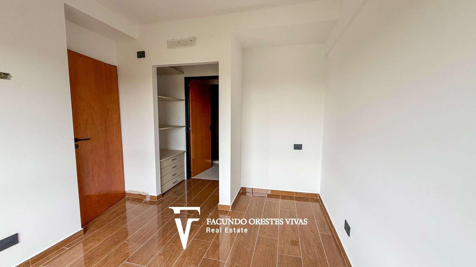 VENTA DEPARTAMENTO 3 AMBIENTES LINIERS PARRILLA