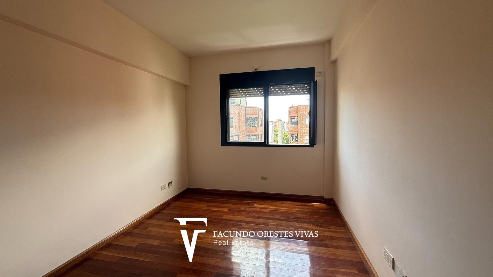 VENTA- TRES AMBIENTES- BALCON- SAN MARTIN-