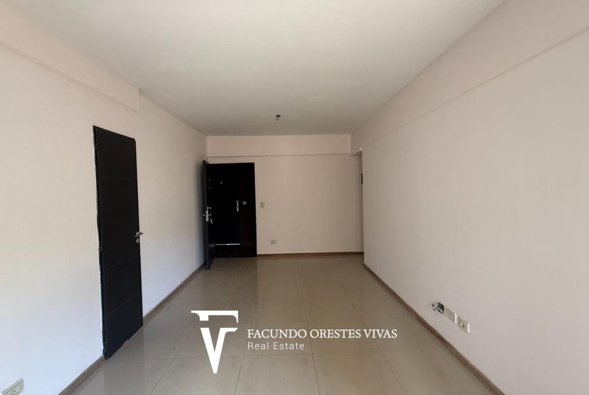 VENTA- TRES AMBIENTES- BALCON- SAN MARTIN-