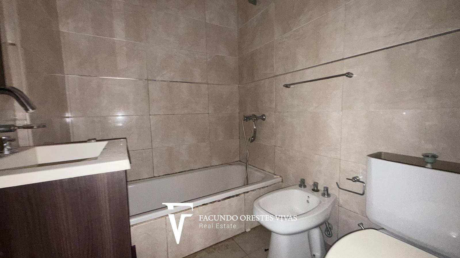 VENTA- TRES AMBIENTES- BALCON- SAN MARTIN-