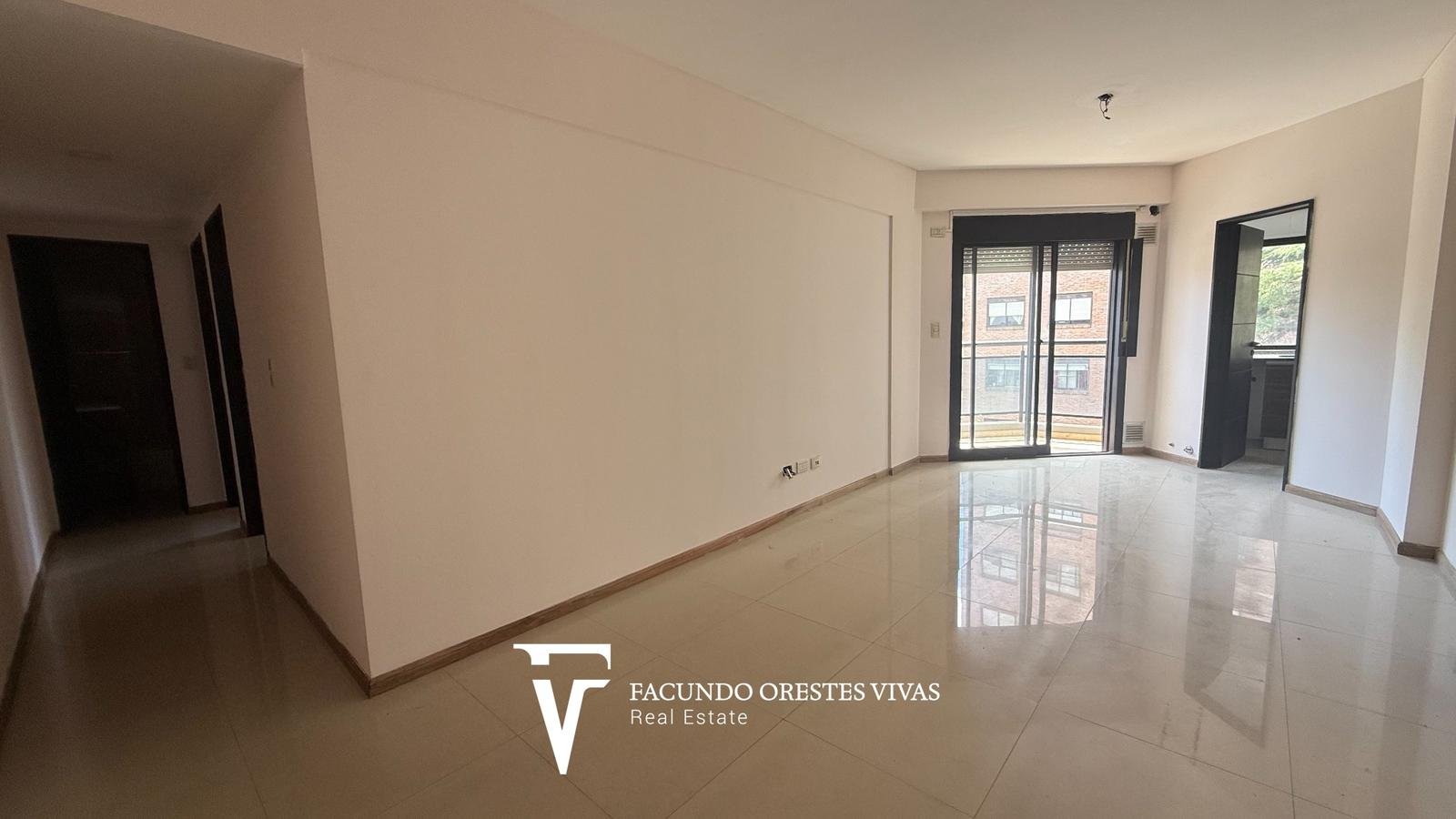 VENTA- TRES AMBIENTES- BALCON- SAN MARTIN-