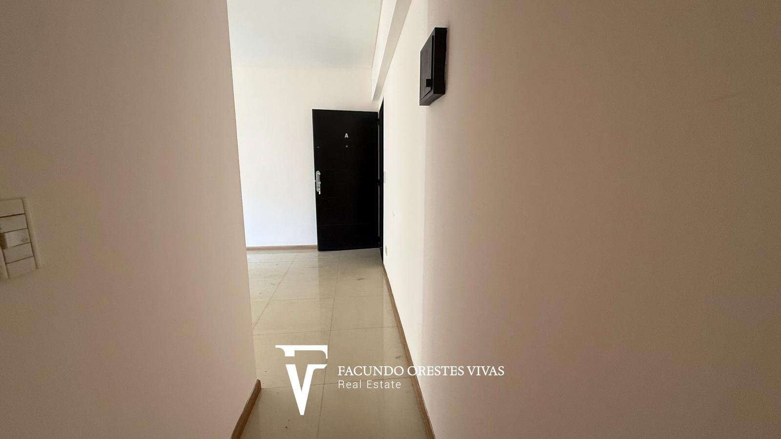 VENTA- TRES AMBIENTES- BALCON- SAN MARTIN-