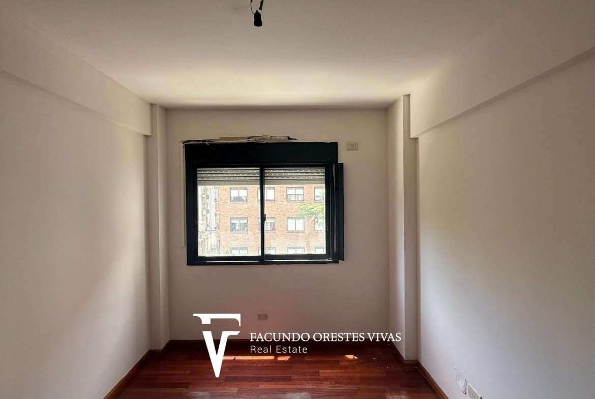 VENTA- TRES AMBIENTES- BALCON- SAN MARTIN-