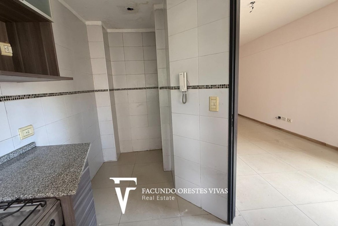 VENTA- TRES AMBIENTES- BALCON- SAN MARTIN-
